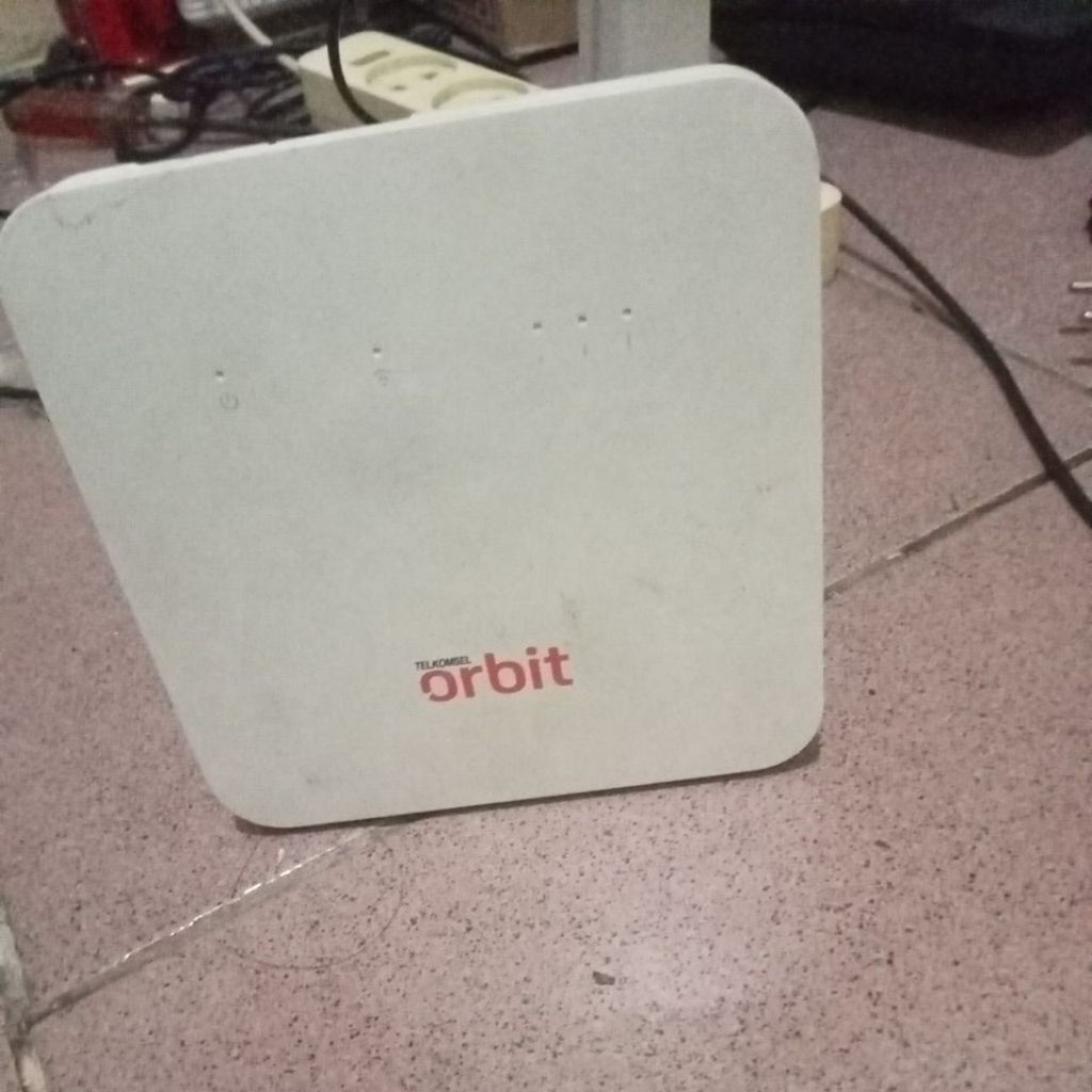 ROUTER orbit b312-926