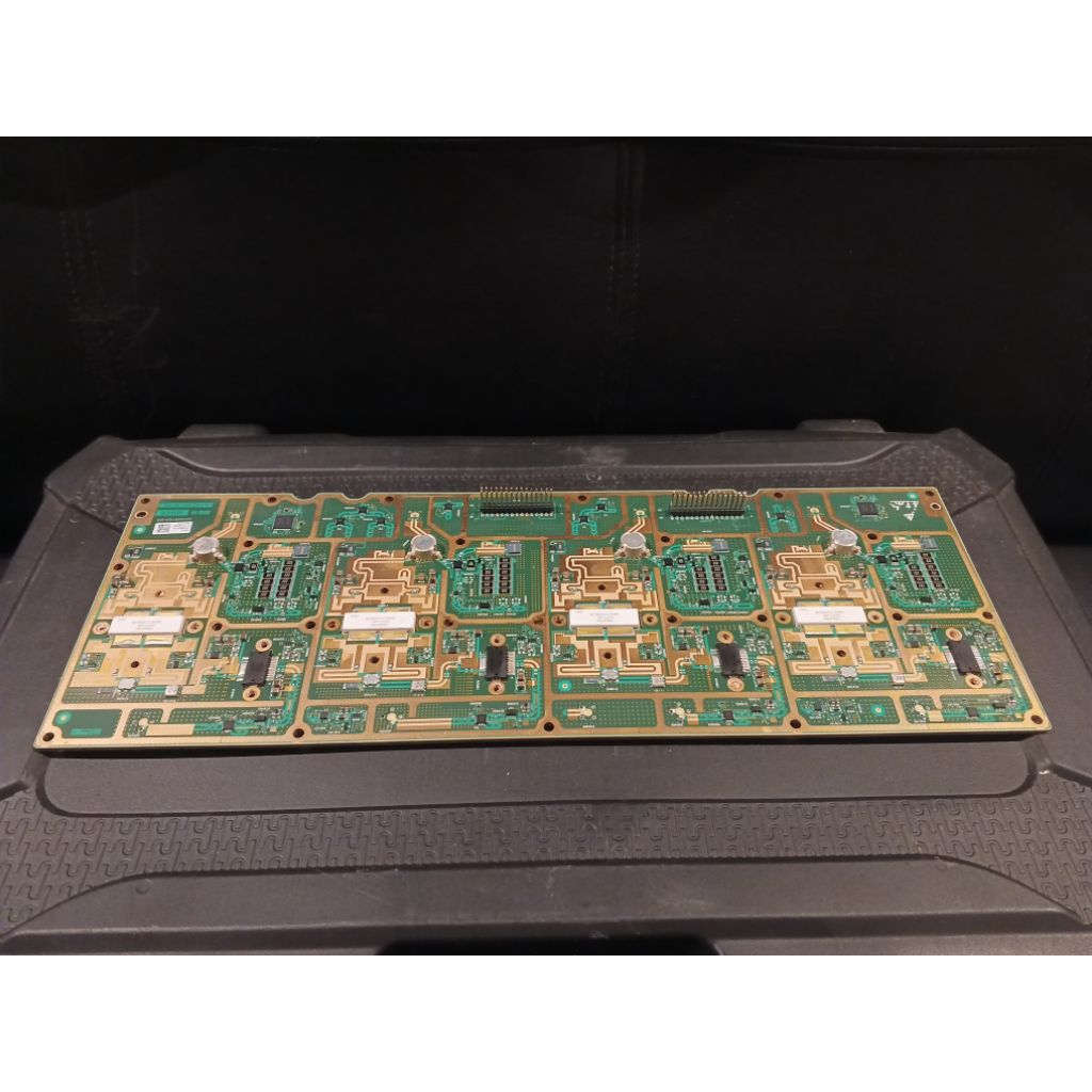 Modul PCB Panel Mosfet BLF8G24LS–200PN Full Gold depan & belakang.