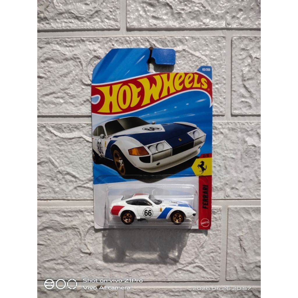HOT WHEELS FERRARI 365 GT86 COMPETIZIONE
