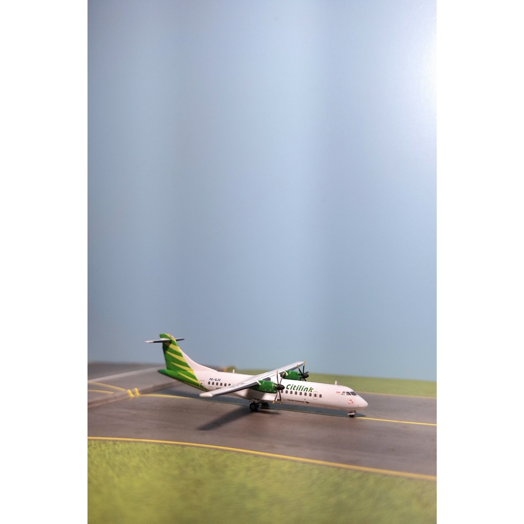 Diecast Pesawat Citilink - ATR72-600 (72-212A) - registration PK-GJU Airshop Diecast skala 1:400
