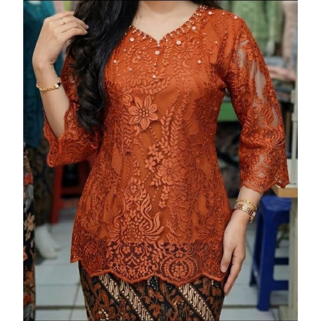 Blus Kebaya Semi Prancis Payet