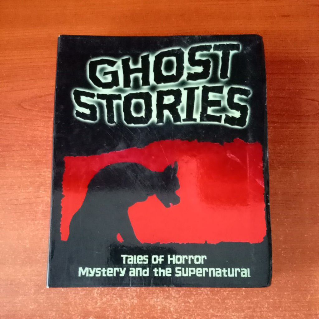 BUKU GHOST STORIES Tales of Horor Mystery and The Supernatural by VIC PARKER