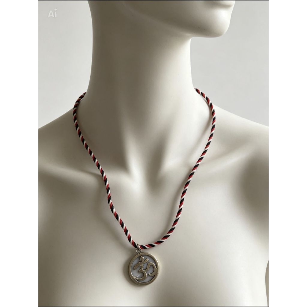 Kalung Bali/ Kalung Tridatu Khas Bali / Kalung Tridatu Ongkara