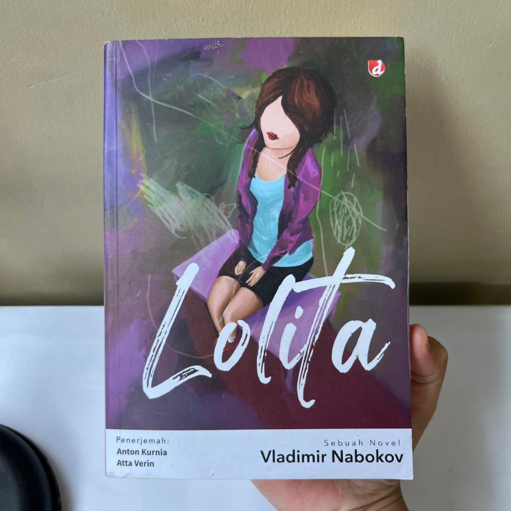 Lolita karya Vladimir Nabokov [Buku Preloved]