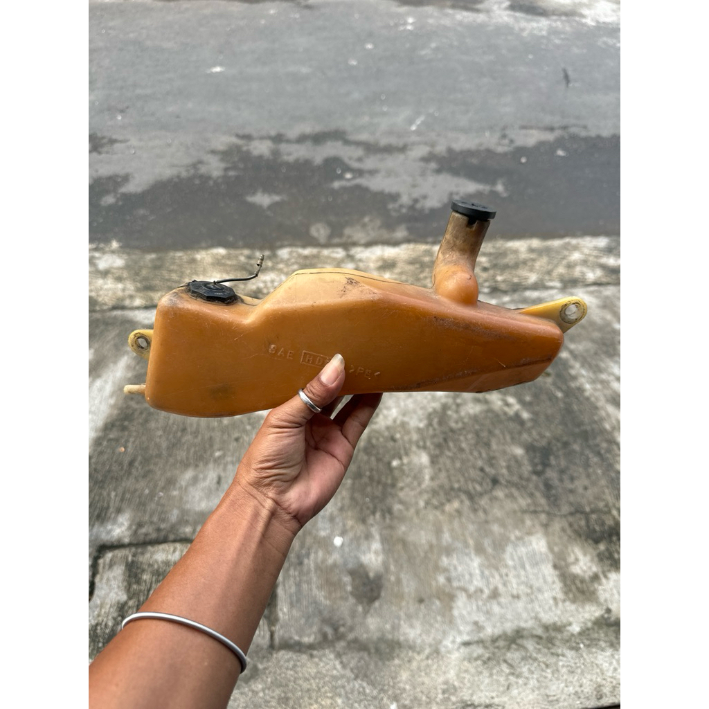 Botol oli samping satria 2t tempat oli suzuki satria original