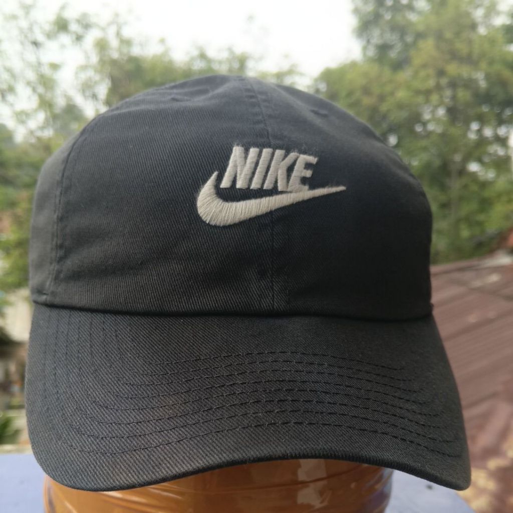 Topi Nike Heritage 86 black