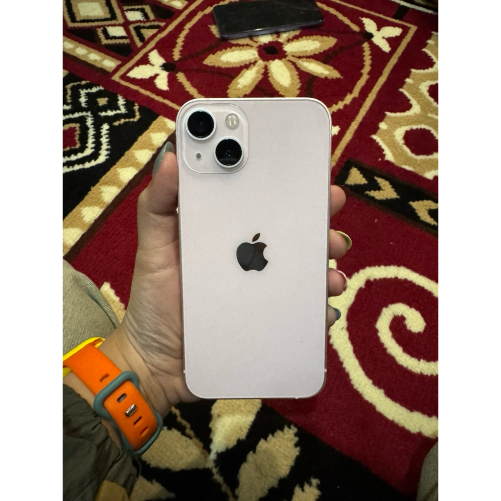 IPHONE 13 PINK