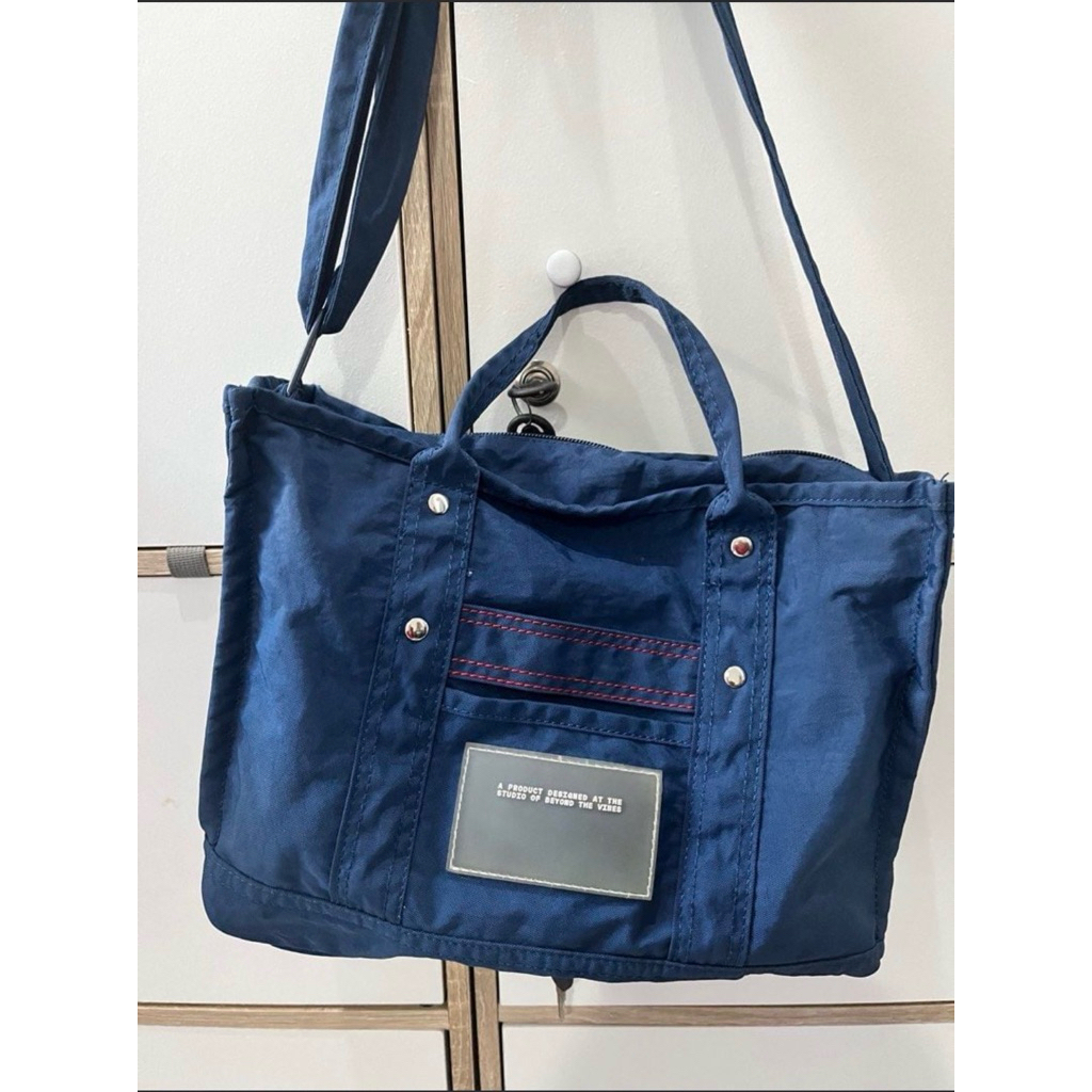 beyond the vines bag