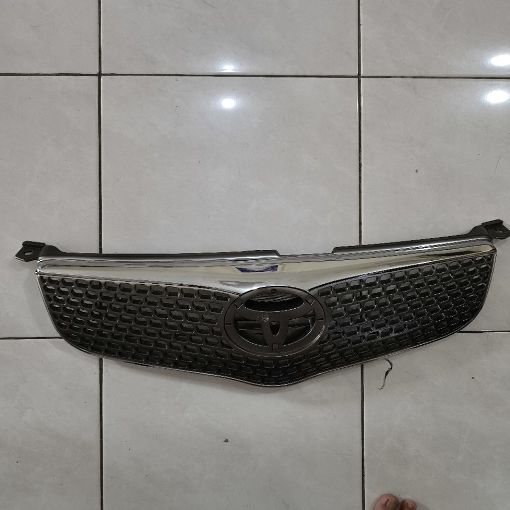 Grill Grill Toyota Vios Gen1 2001 2002 2003 2004 2005 2006