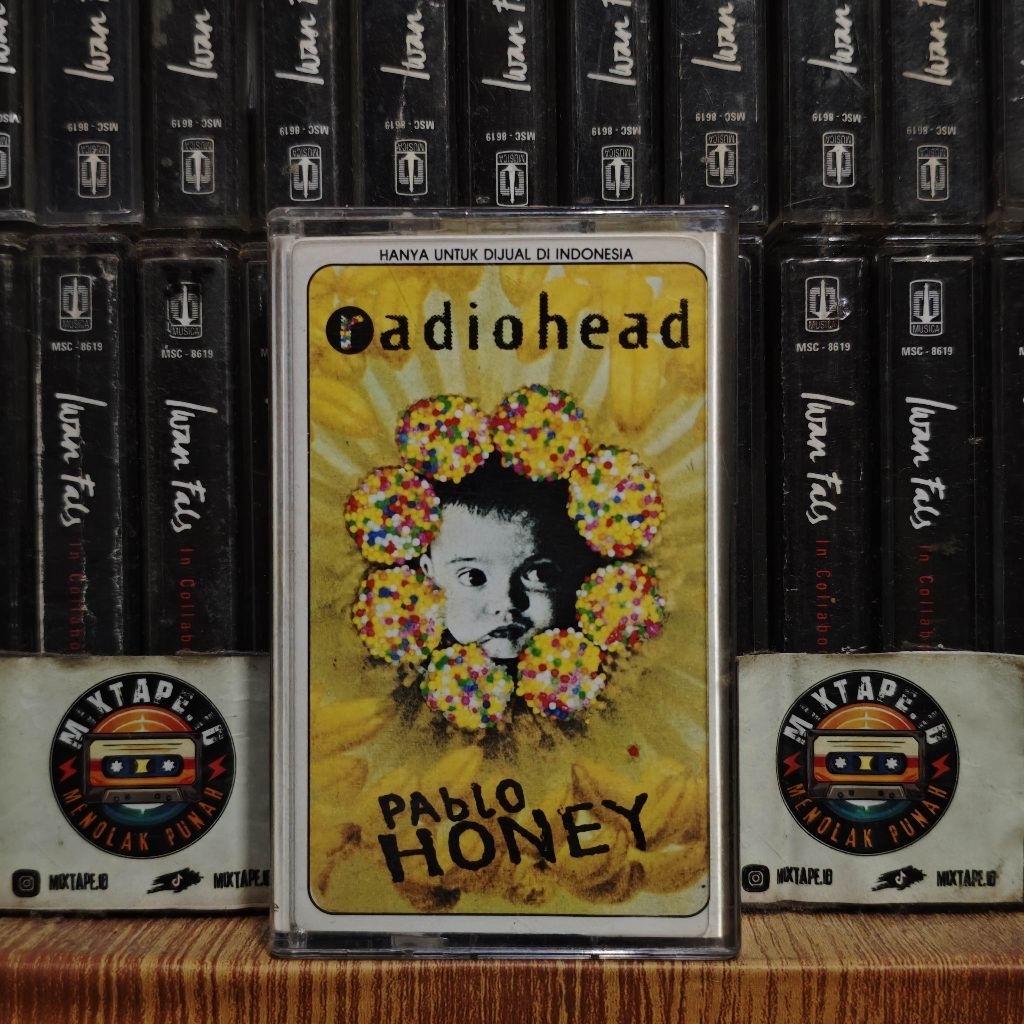 Kaset - Radiohead - Pablo Honey - Radio Head - Kaset Pita - Radio Tape - Radio - Pemutar Kaset - Ret