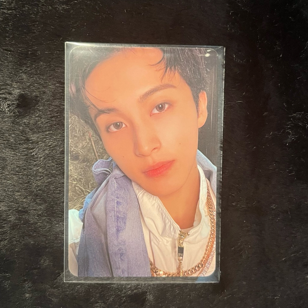 mark the first fruit official photocard