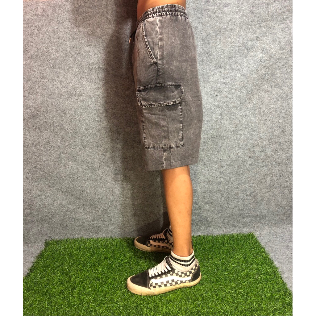 GU Cargo Pants