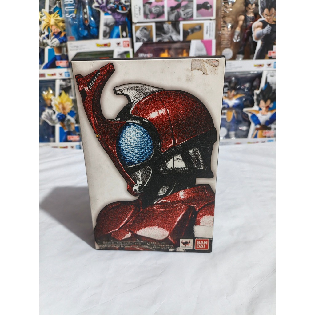 SHF S.H.Figuarts SS - Masked Rider Kabuto