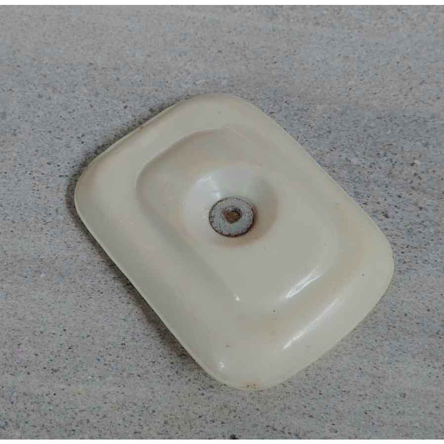 Tutup box filter lubang sayap honda c70 / c700 ( imi - bekas pakai )