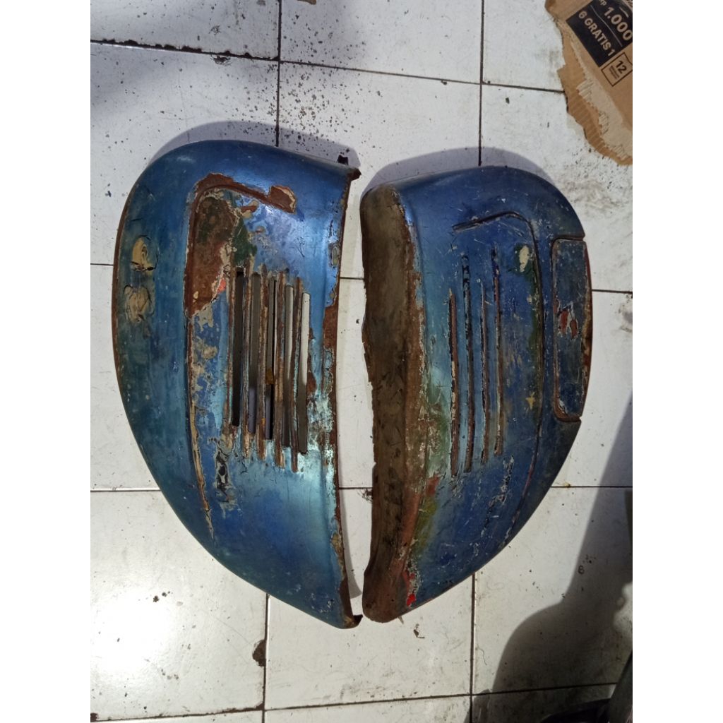 Tepong kanan kiri vespa super original