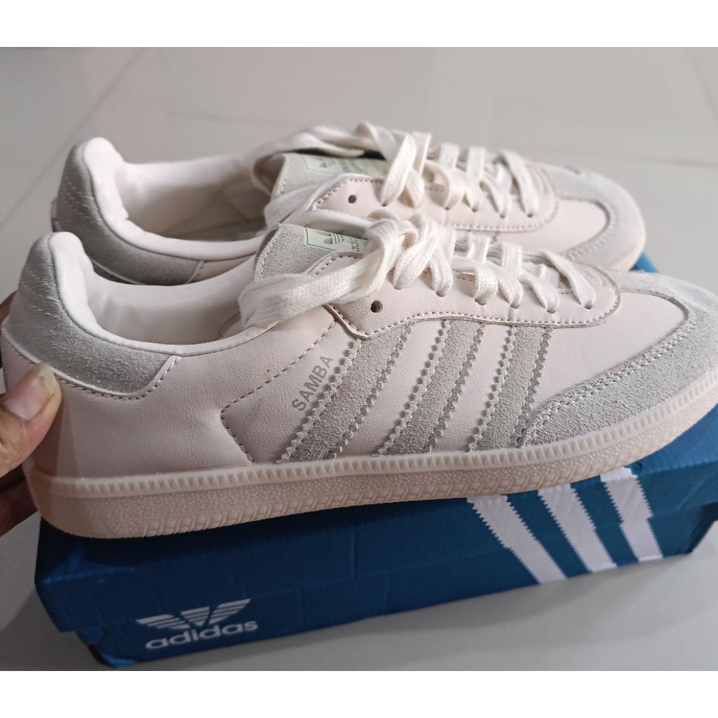 Sepatu Adidas Original asli Second UK.42
