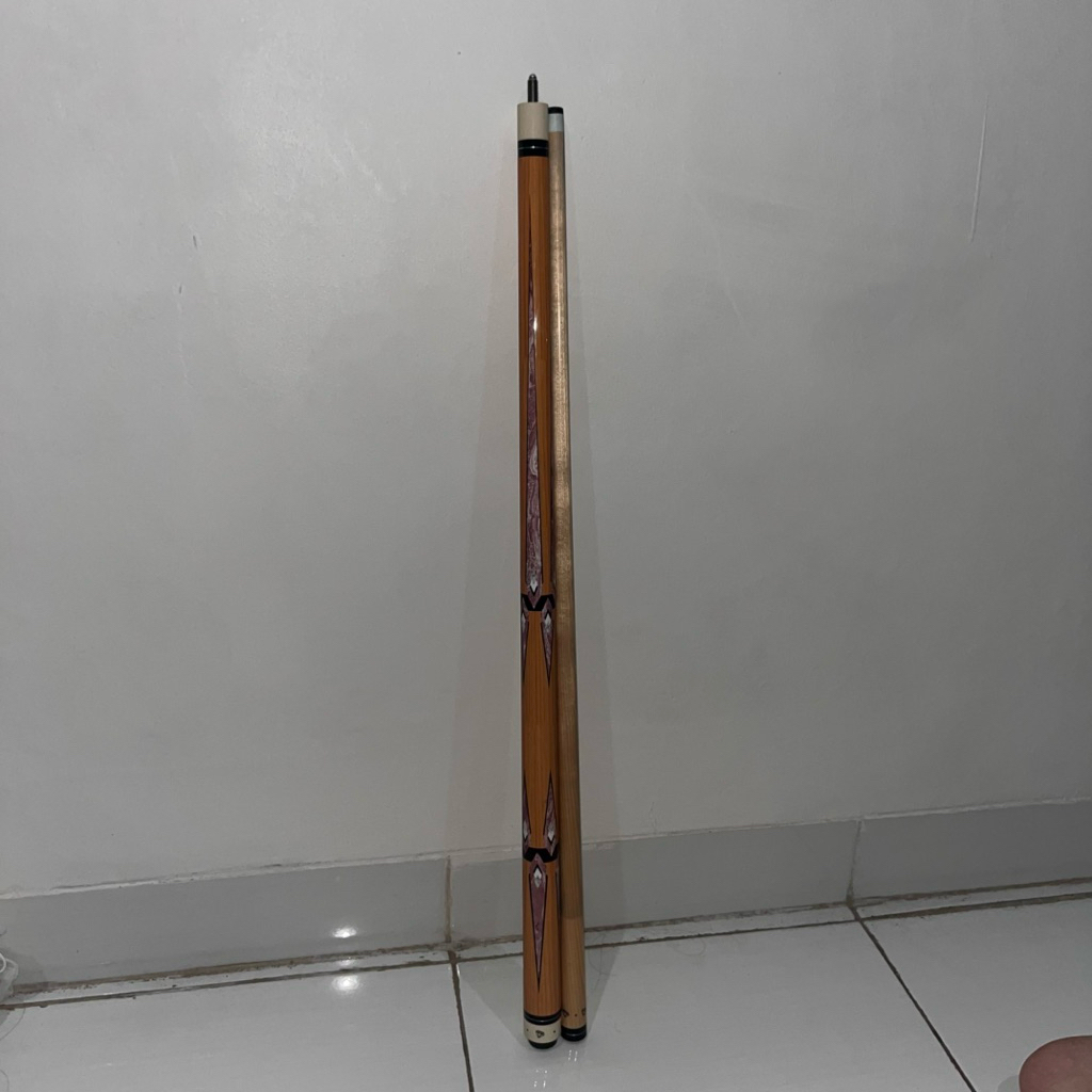 STICK BILLIARD DIAMOND & CASE BILLIARD AKUSARA (SECOND)