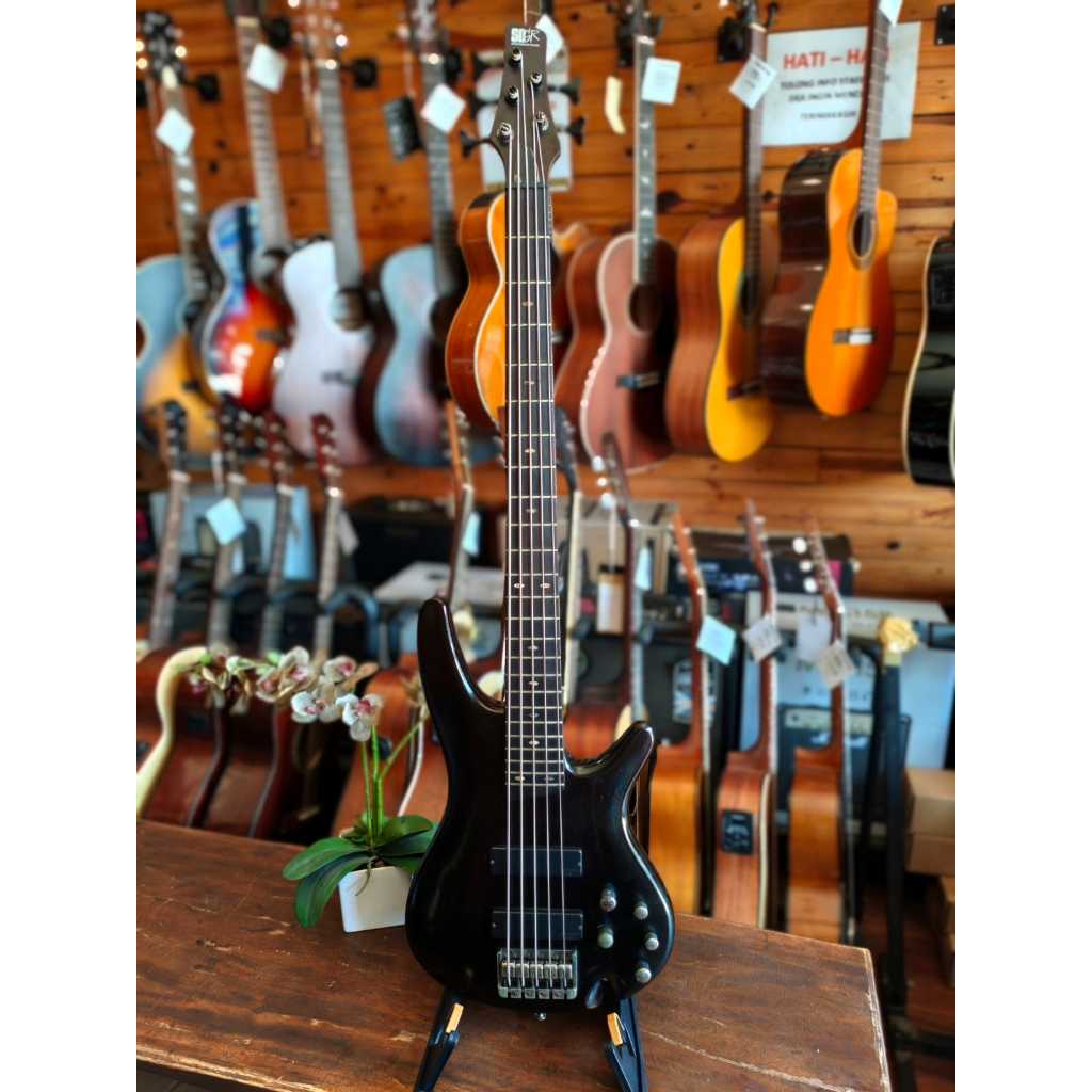 IBANEZ SR505E BASS USED/IBANEZ SR505E BASS USED