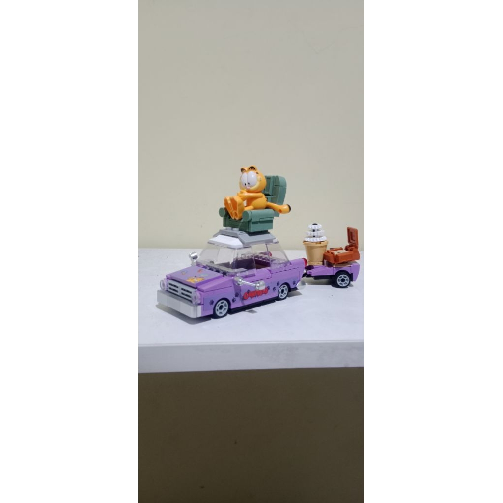 sluban garfield mobil