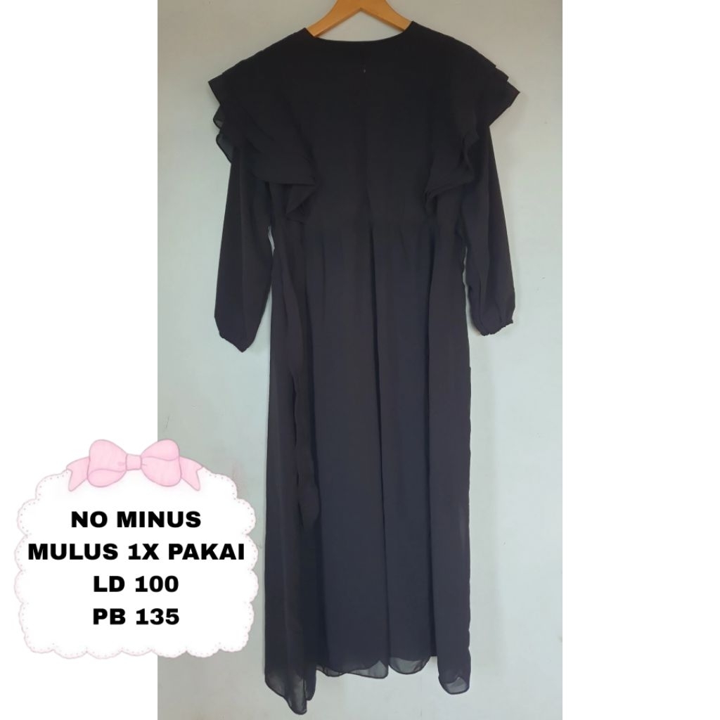 [PRELOVED] GAMIS WANITA HITAM POLOS BAHAN CRUTY