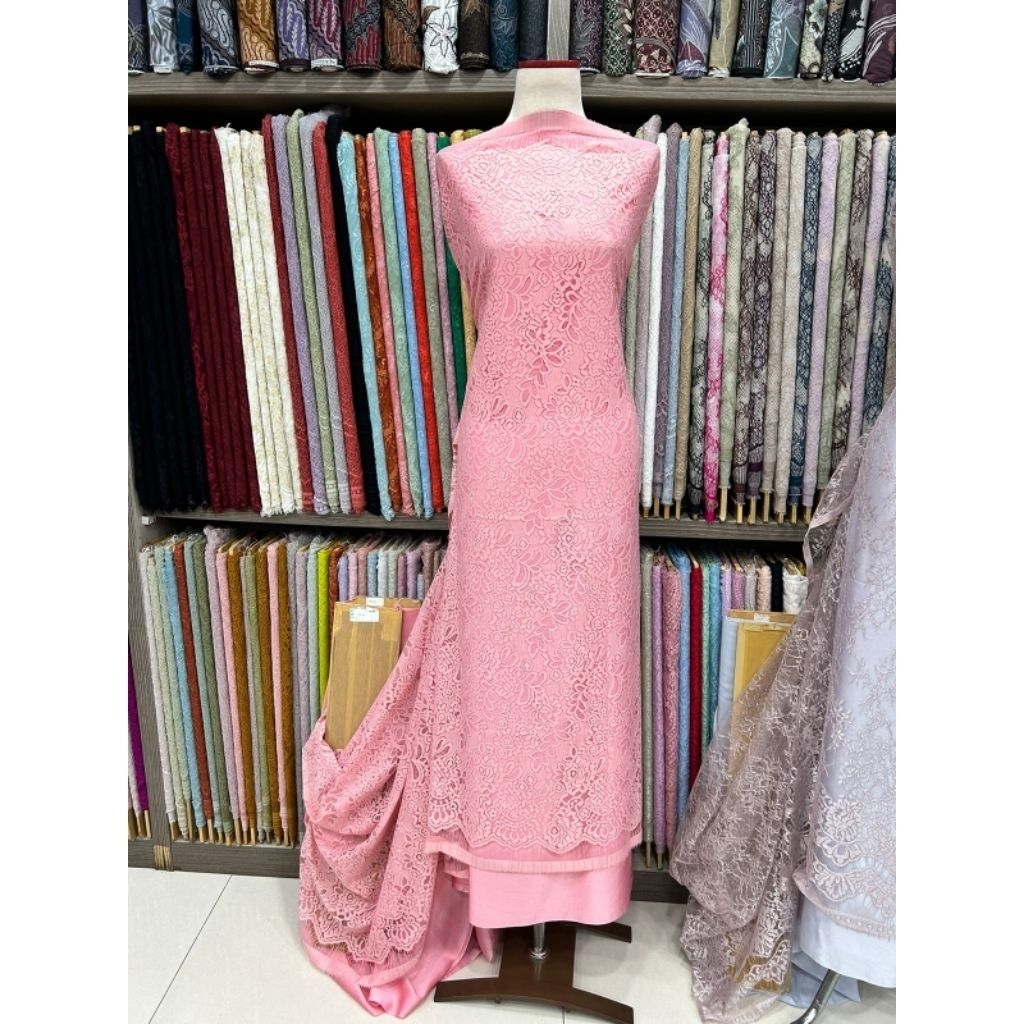 Bakal kebaya