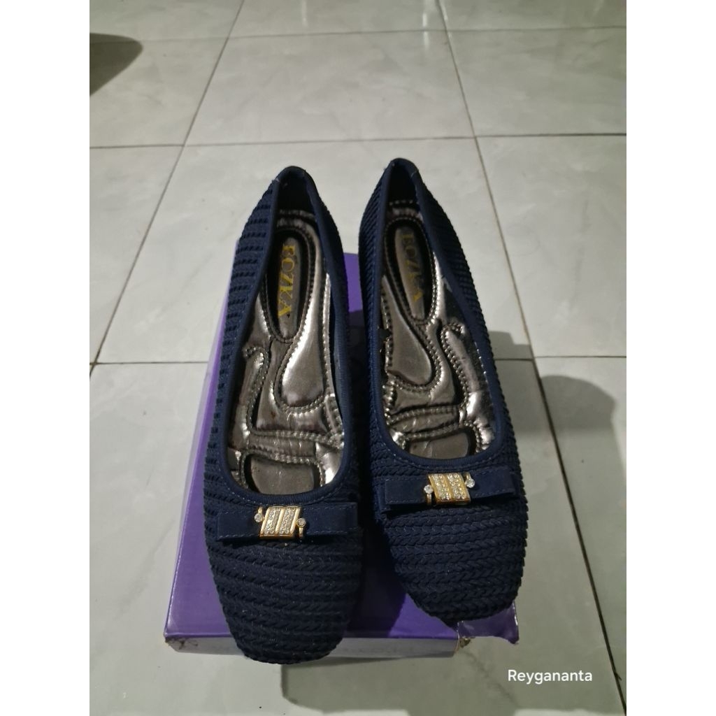 Heels bozka sesuai gambar baca deskripsi
