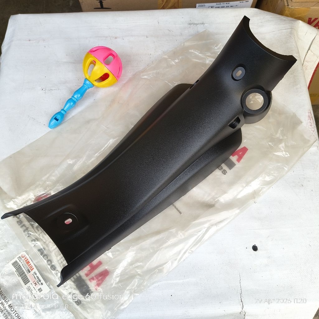 cover dek kontak legshiled tengah yamaha jupiter z 5TP ori original yamaha ygp