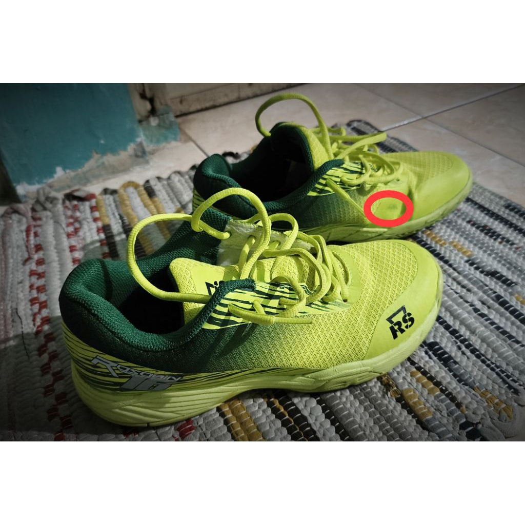 SEPATU BADMINTON RS ROSOBIN 16 SECOND