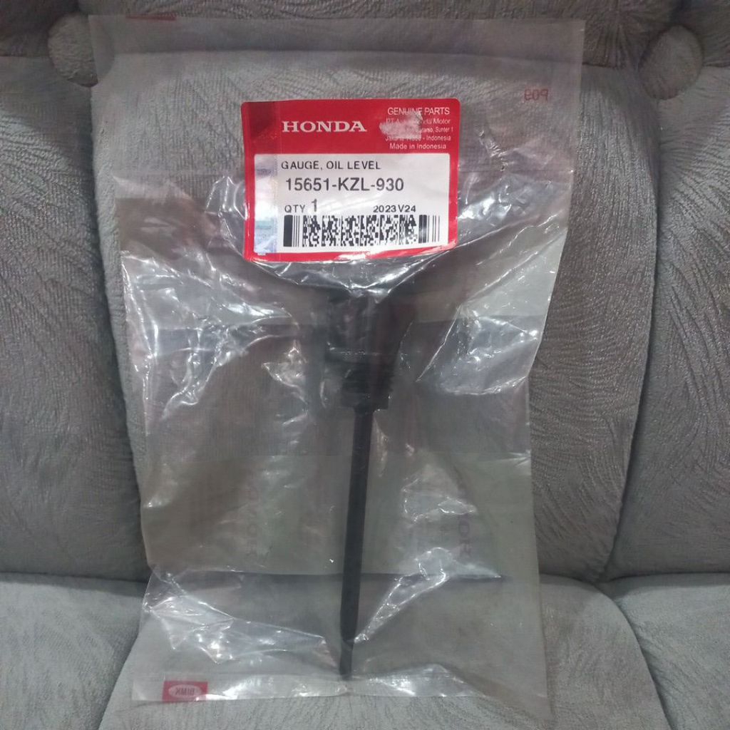 Stik tutup oli mesin atas beat fi 2012-2019 scoopy 2014-2020 vario 110 fi spacy karbu & fi 15651KZL9