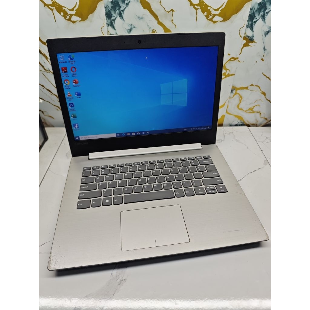 Lenovo Ideapad 330