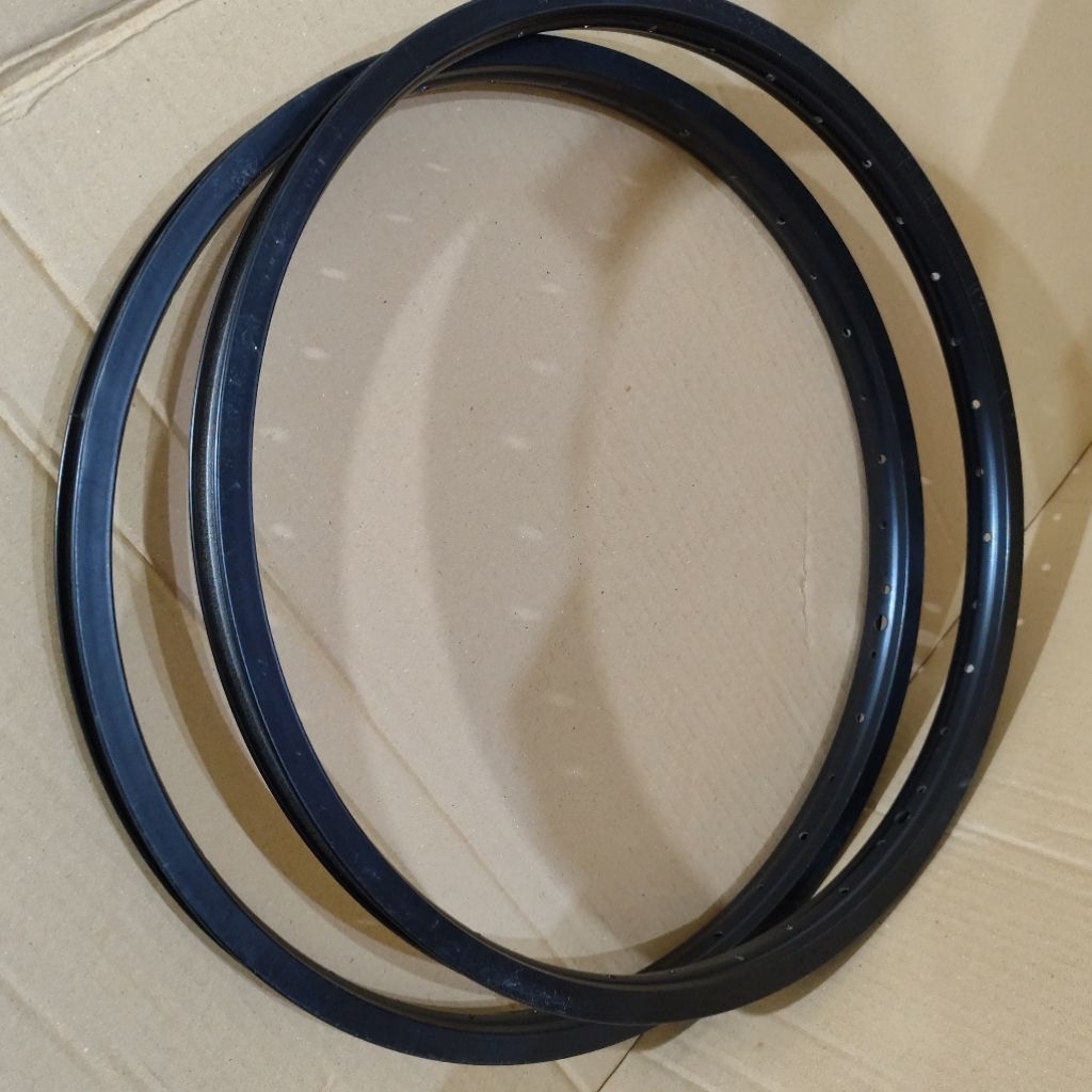 rim velg bmx 20 36h hitam alloy united 2pcs.