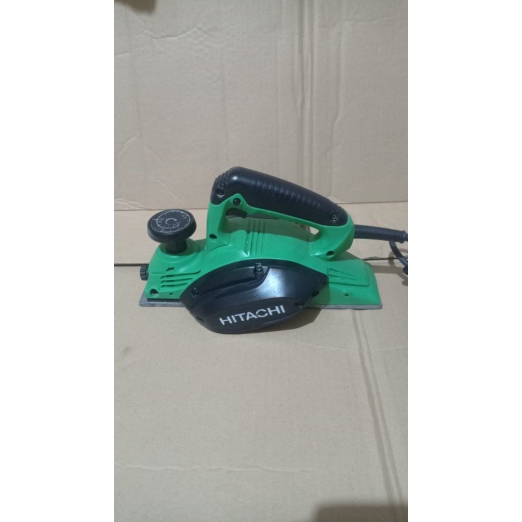 Mesin Serut Kayu HITACHI P20ST Second mulus