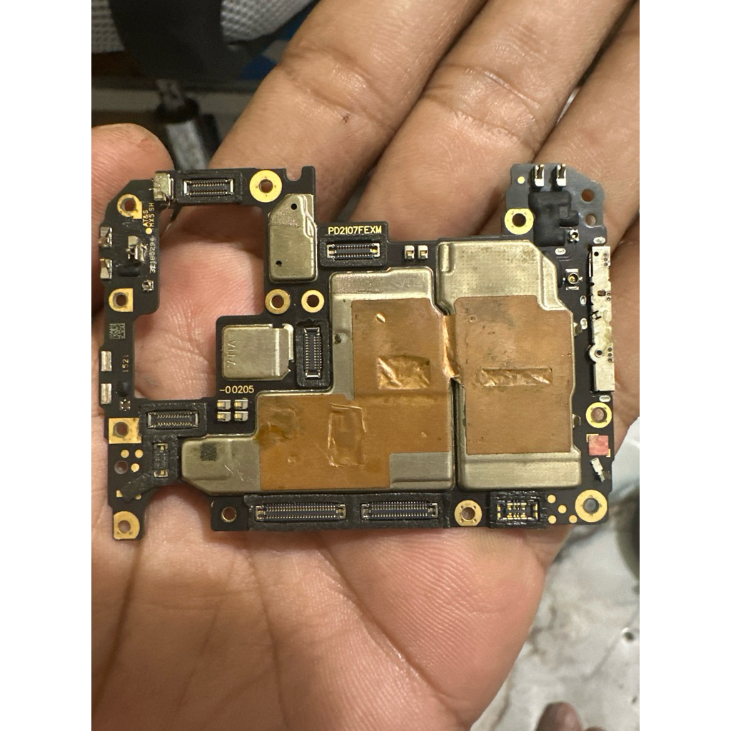 mesin vivo v21 4g normal ,pola /sandi belum tau