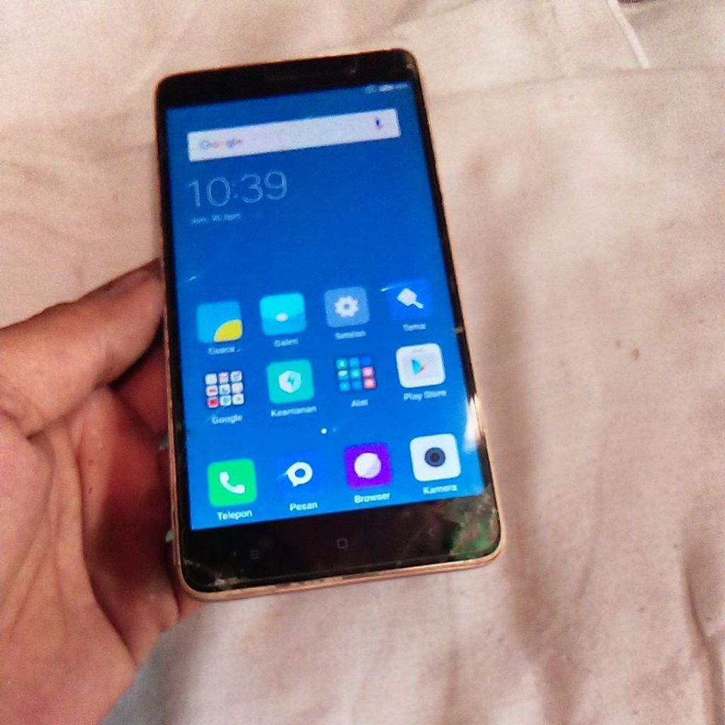 Redmi note 3 ram 3/32 ( NORMAL )