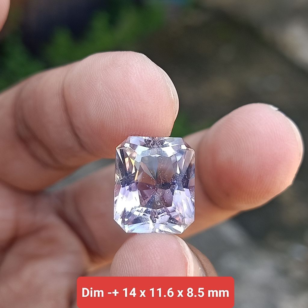 NATURAL BATU KECUBUNG UNGU MUDA KALIMANTAN ( FULL CUTTING )