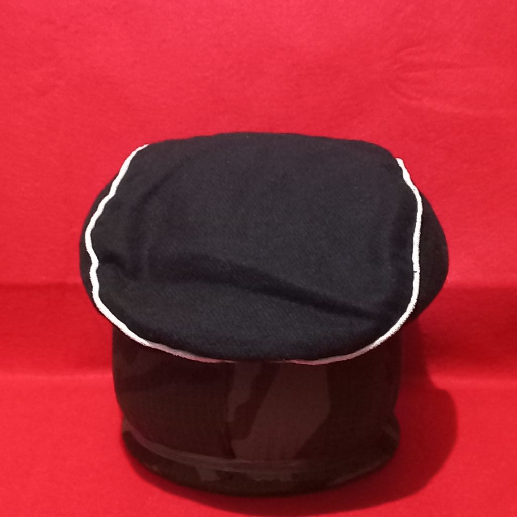 Topi Second Flat Cap Copet Preloved 96