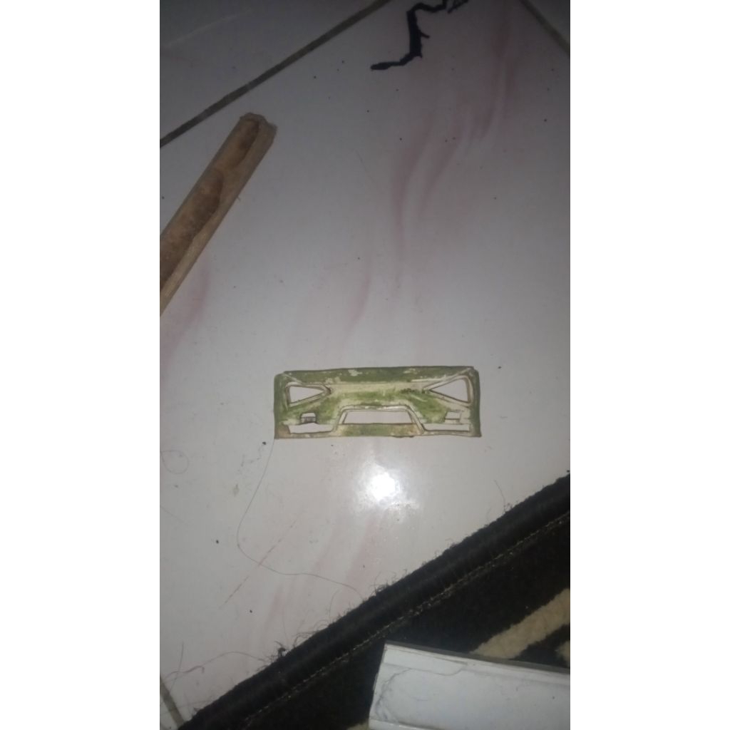 bemper sigra miniatur truk plastik free dempul skala plastik