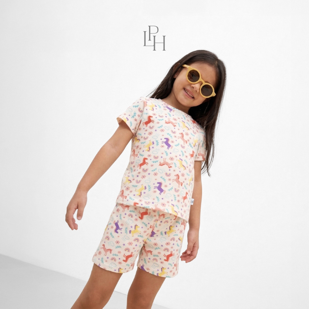 LITTLE PALMERHAUS LITTLE WEAR SHORT SLEEVE SET BABY & KIDS LITTLE PALMERHAUS - BAJU SETELAN PENDEK L