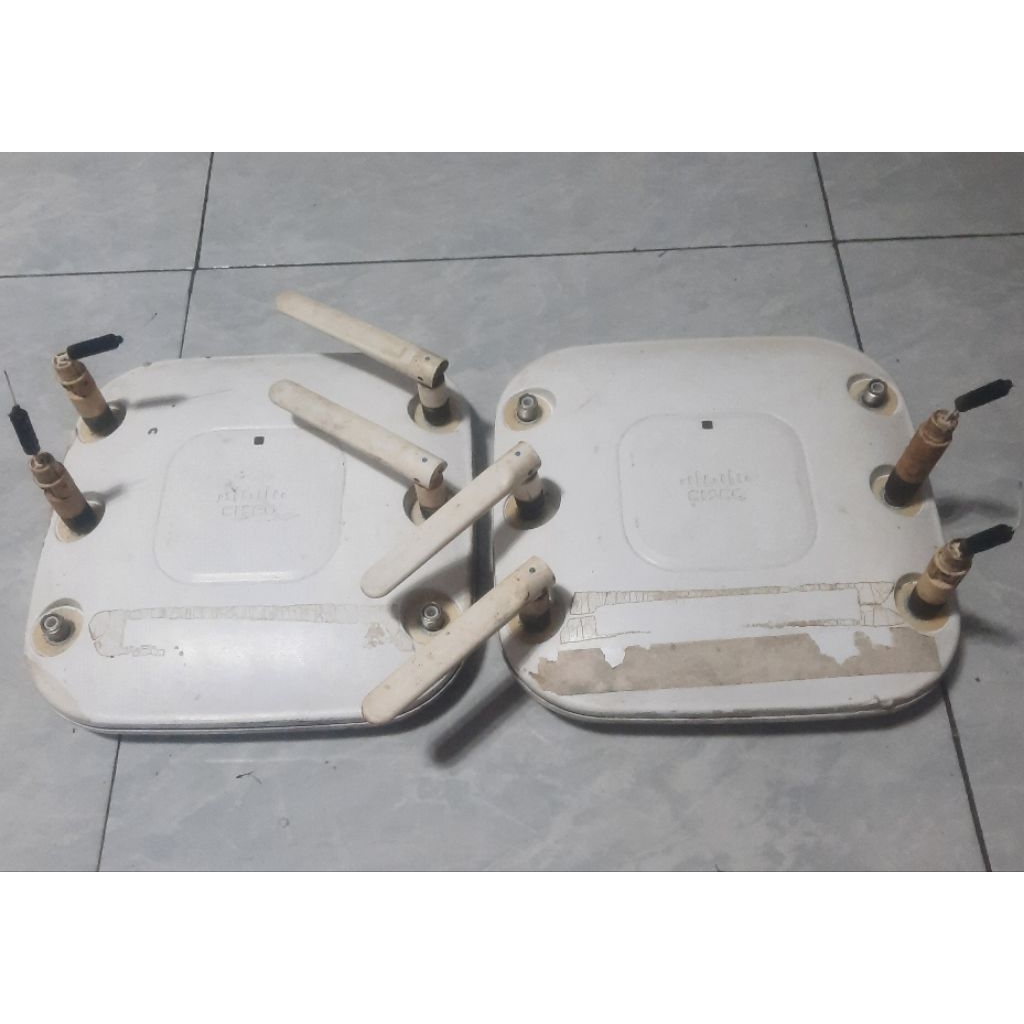 CISCO AIR-CAP3502E-C-K9 Dual Band Access Point Wireless 3502E Aironet Bekas Normal Tanpa Antena