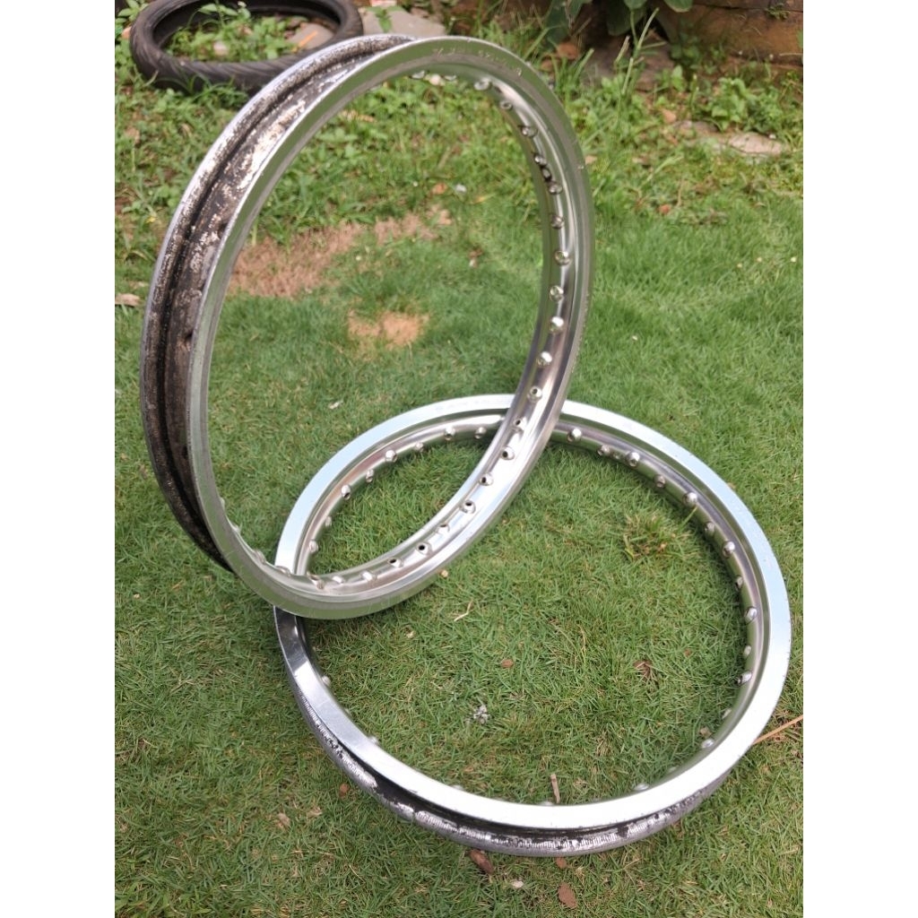 Velk tk japan 160-185 ring 17 second