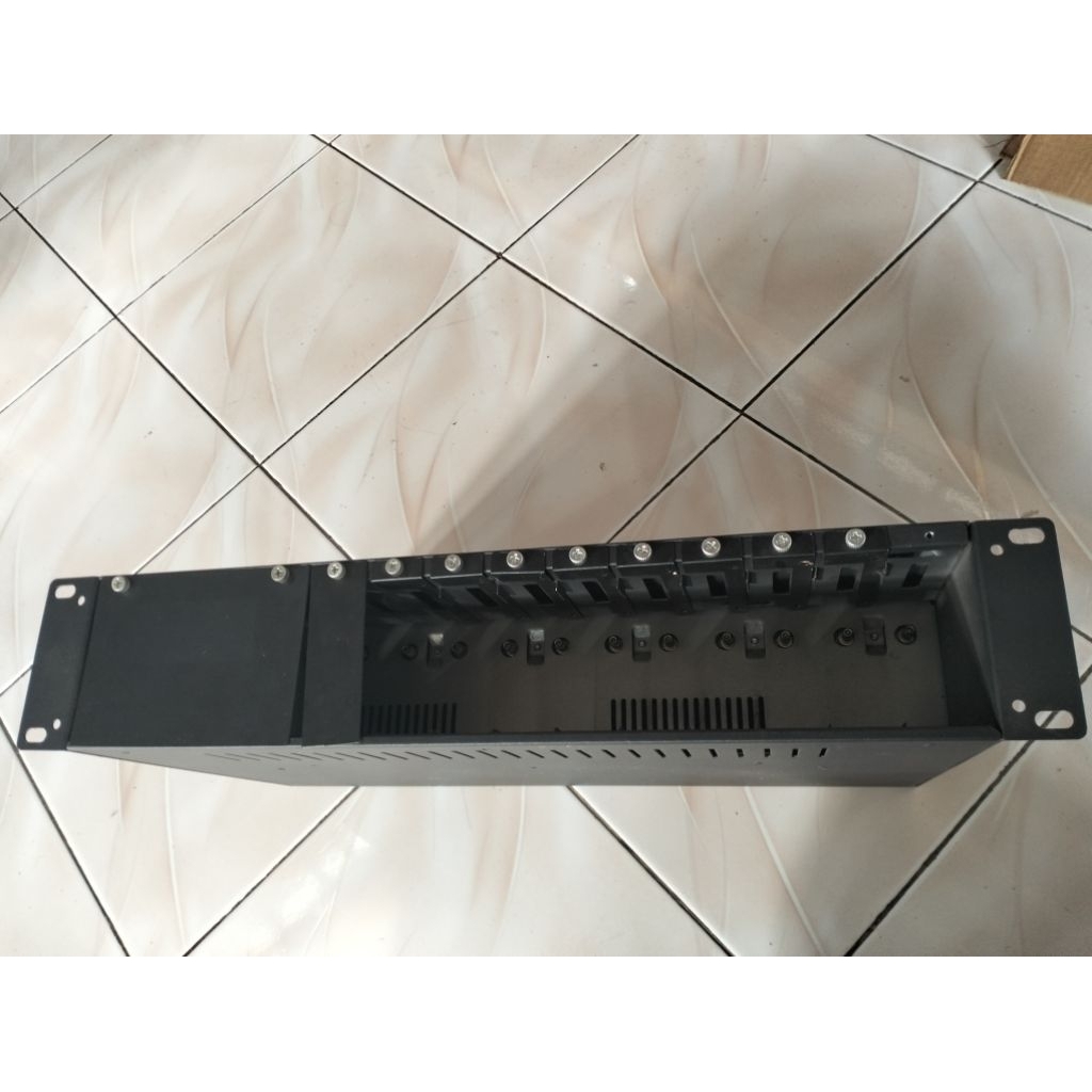 RACK HTB bekas