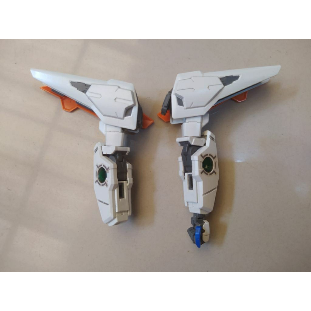 parts MG 1/100 Kyrios Gundam Bandai