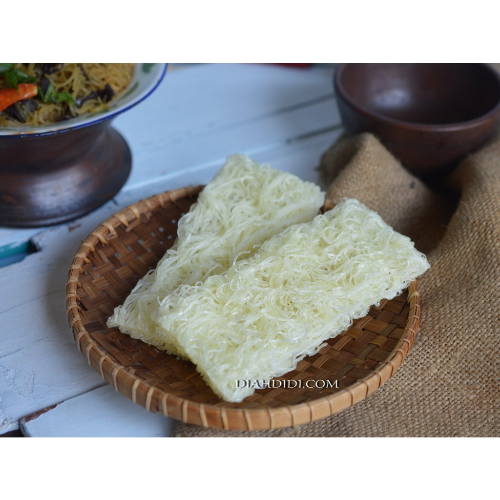 BIHUN JAGUNG / MIE JAGUNG PERKEPING