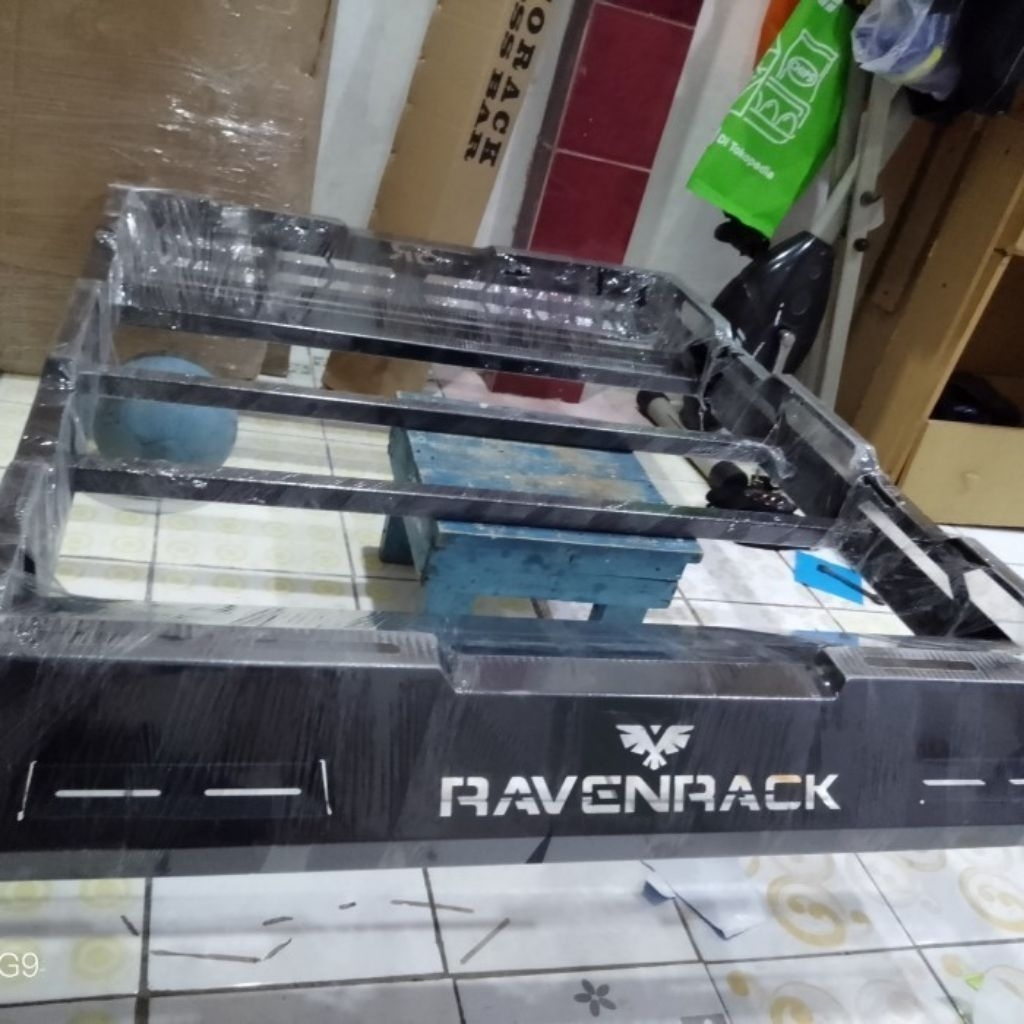 roof rack ravenrack mobil Toyota Fortuner full besi