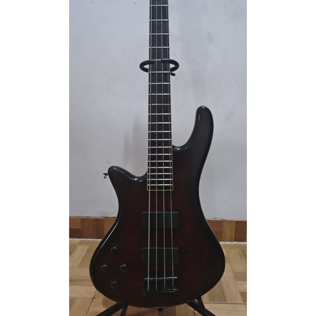 BASS KIDAL SCHECTER STILETTO EXTREME