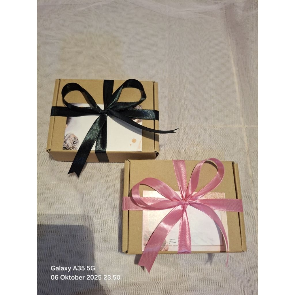 Parfum bibit AROMA CEWEK 30ml Free box free pita luar dalam , free kartu ucapan