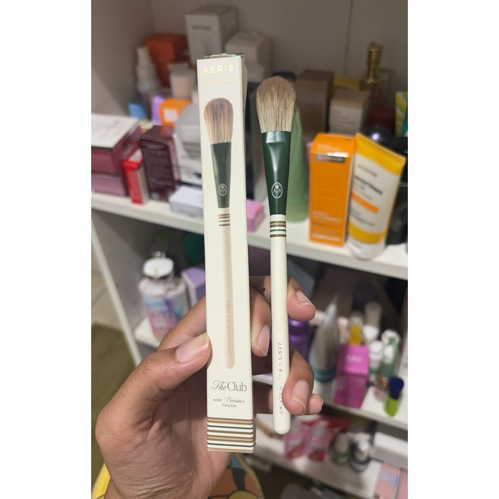 pl 1x pakai Aeris Beauté x Bubah Alfian The Club Series Single Brush | Brush Make Up Lembut Premium 