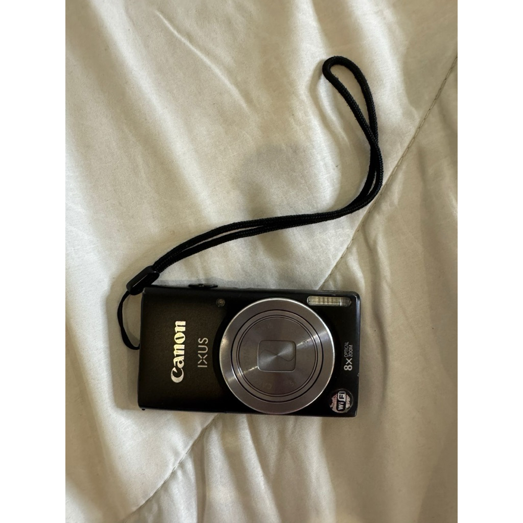 Preloved Digicam Canon Ixus 135 WIFI