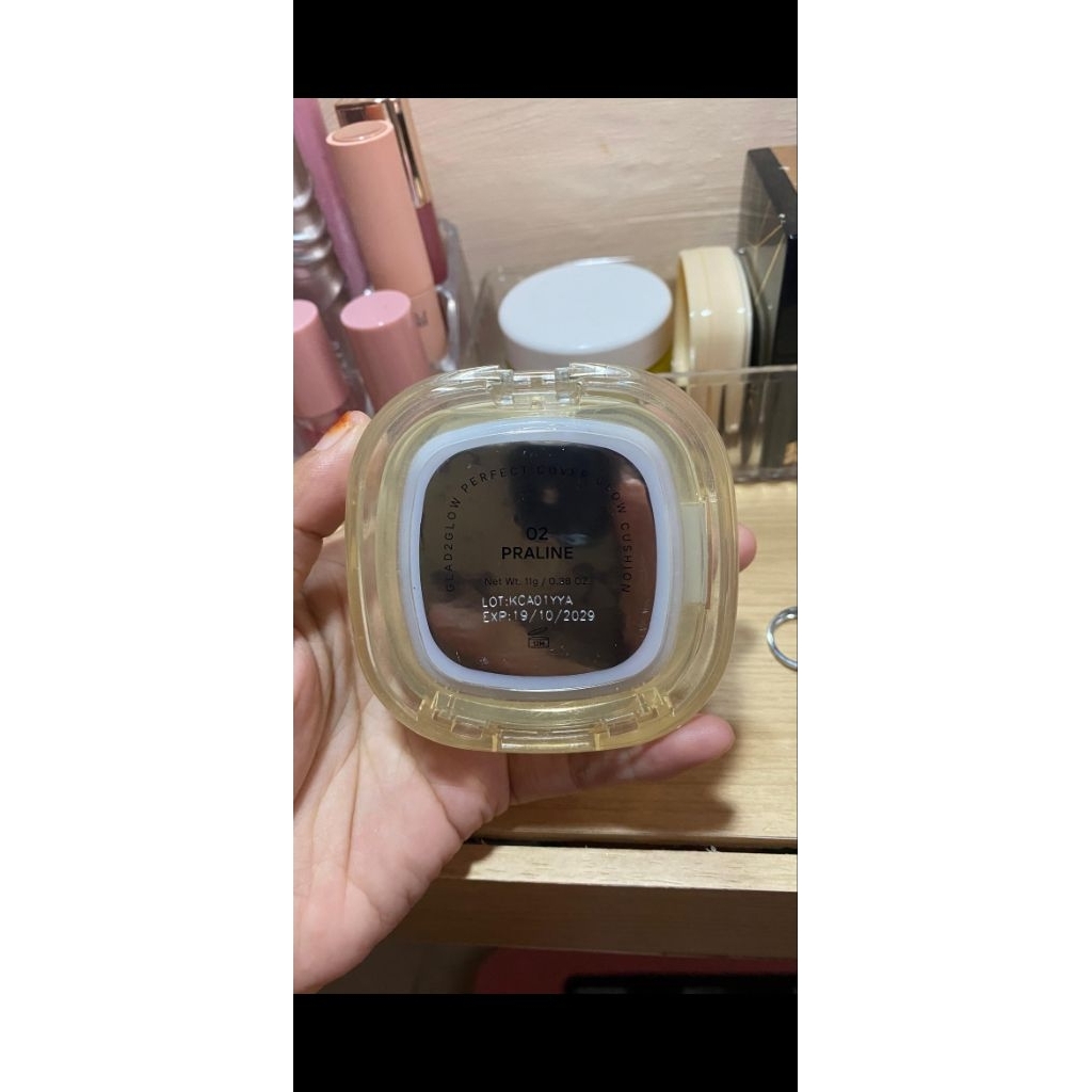 PRELOVED REFILL G2G CUSHION PRALINE, SALAH SHADE BARU 2X SWIPE