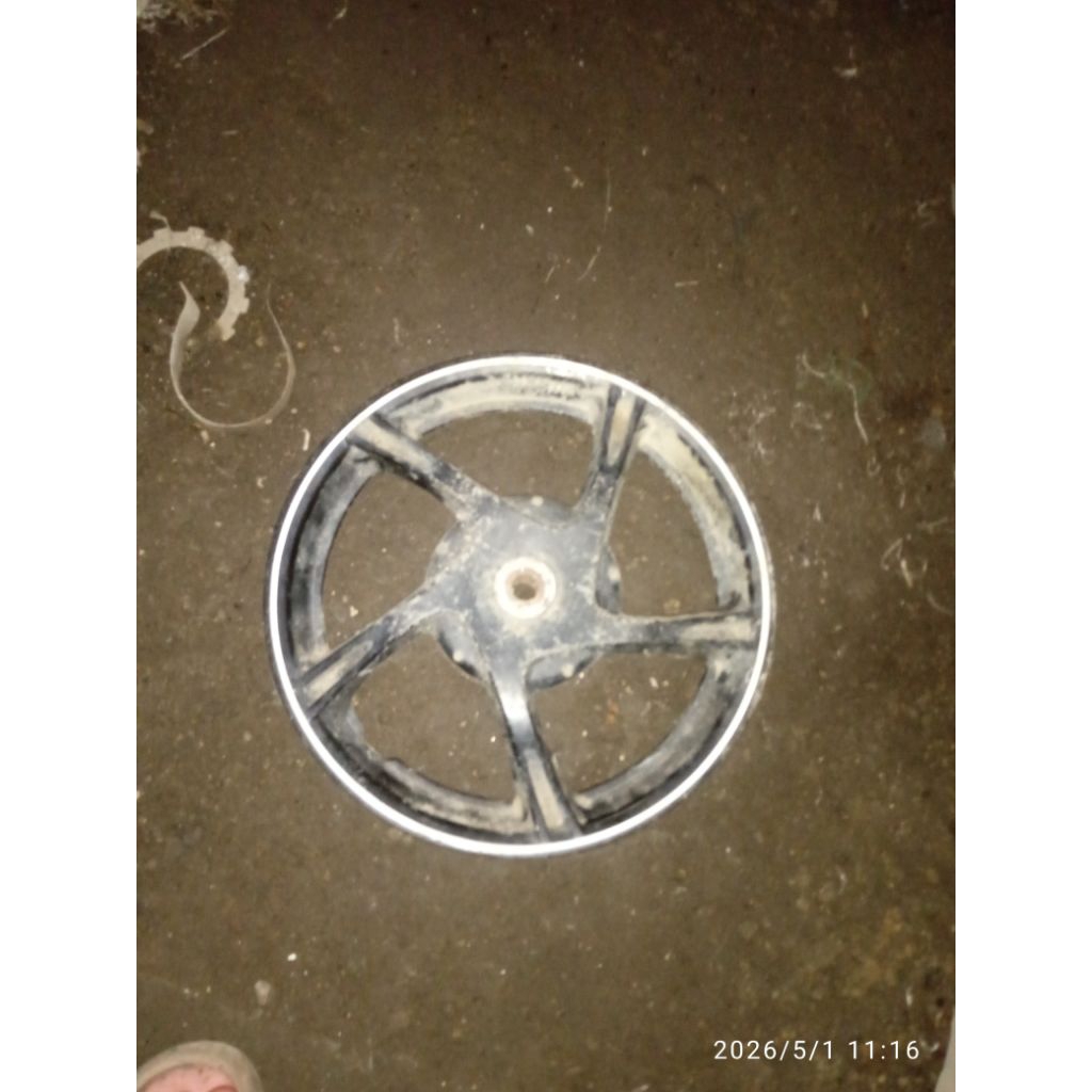 Velg belakang Yamaha Xeon original